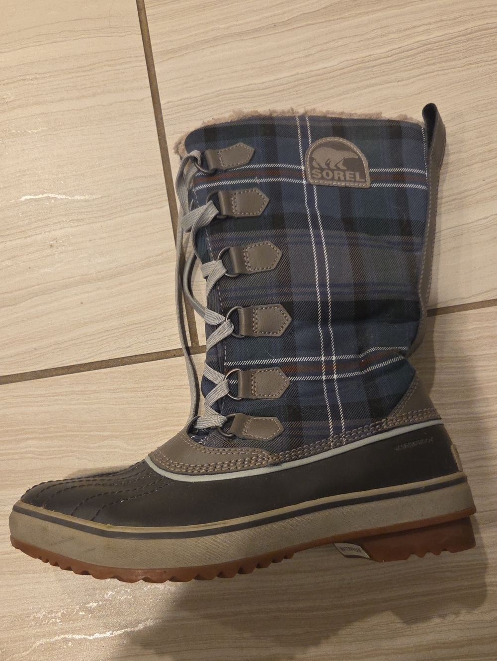 Sorel Tofino Women’s Size 9 Plaid Waterproof Winter Snow Boots
